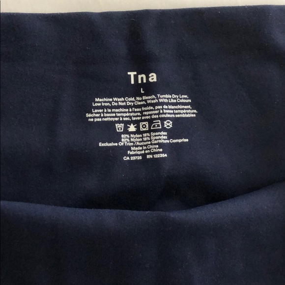 Artzia TNA workout leggings - Picture 3 of 3